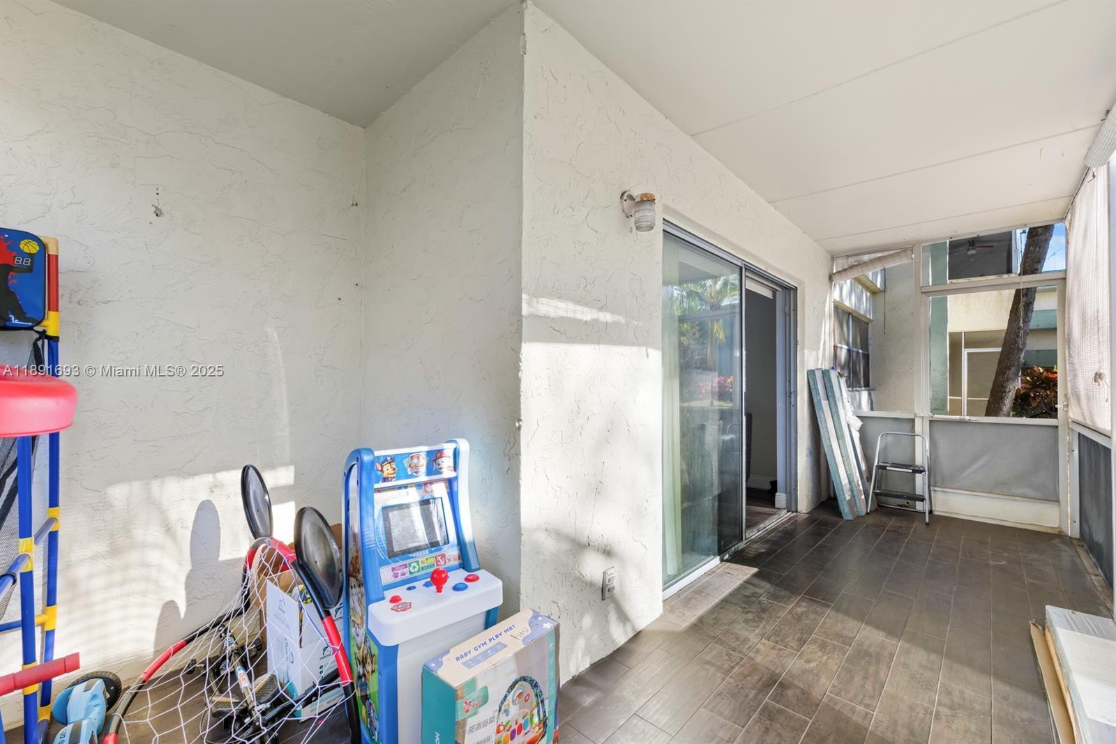 THE GARDENS OF SABAL PALM - Residential