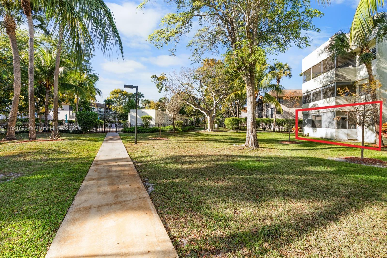 THE GARDENS OF SABAL PALM - Residential