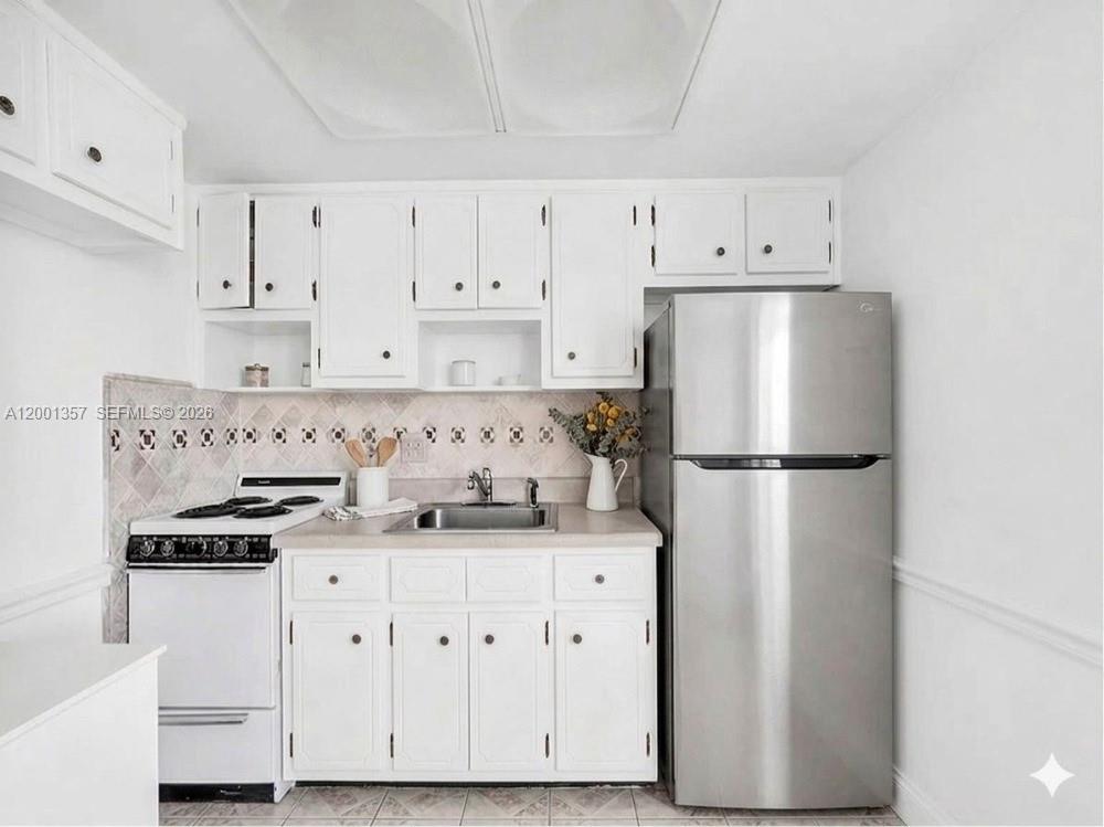 KEYSTONE GARDENS CONDO - Residential Lease