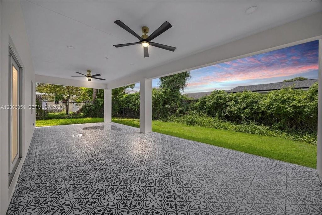 Photo of 930 34th St, West Palm Beach, FL 33407 (MLS # A12003851)