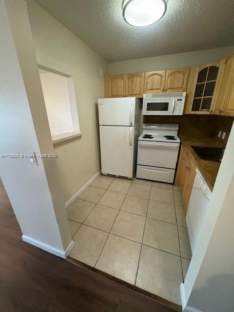 MANSFIELD AT CENTURY VILL - Residential