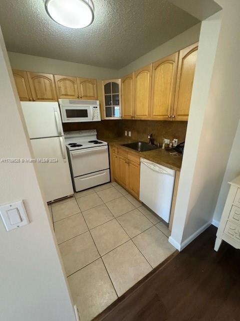 MANSFIELD AT CENTURY VILL - Residential