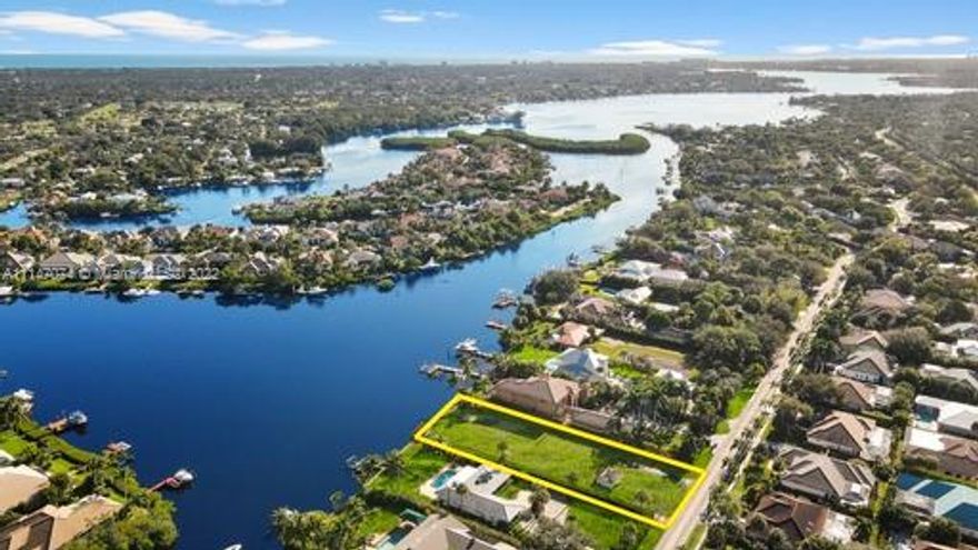 ESTATE PARCEL ( .65 AC. ) LOCATED ON THE HISTORICAL LOXAHATCHEE RIVER, LOCATED ON THE MOST DESIREABLE AREA ON THE RIVER WHICH LENDS ITSELF TO PRIVACY, NATURE AND ACCESS TO THE JUPITER INLET WITHIN MINUTES. SPACIOUS VIEWS WITH BREATH TAKING SCENERY.
