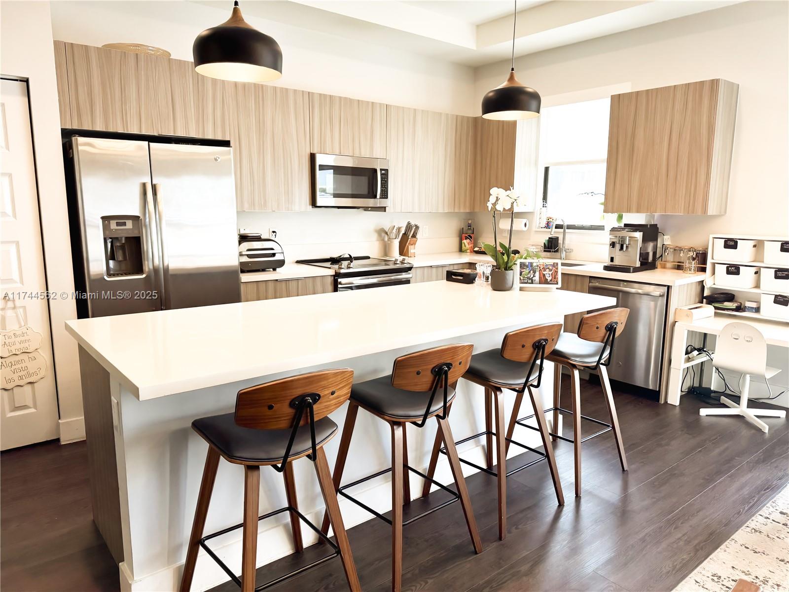 HIGHLAND AT PARK CENTRAL - Residential
