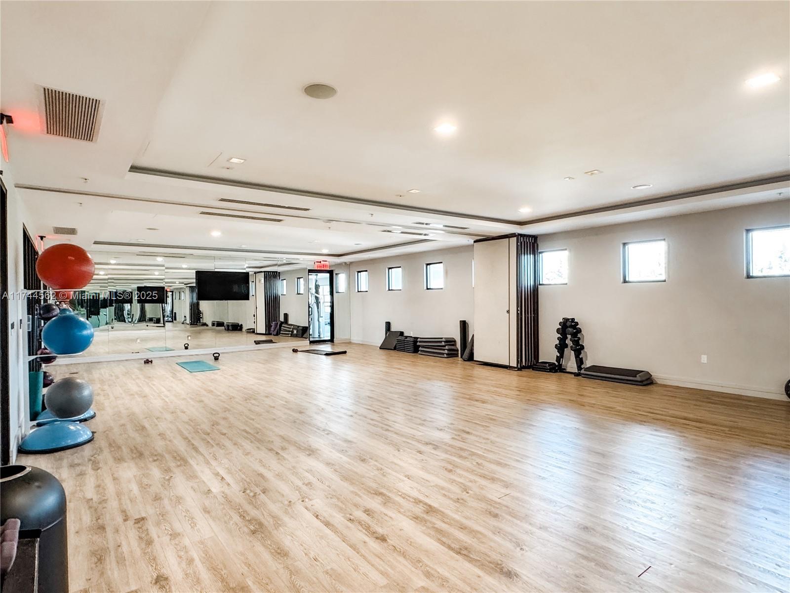 HIGHLAND AT PARK CENTRAL - Residential