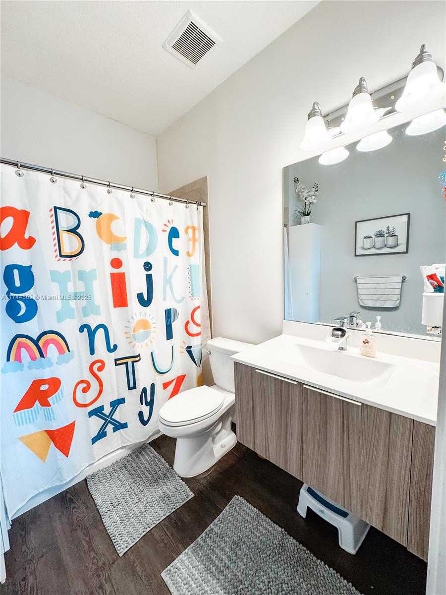 HIGHLAND AT PARK CENTRAL - Residential