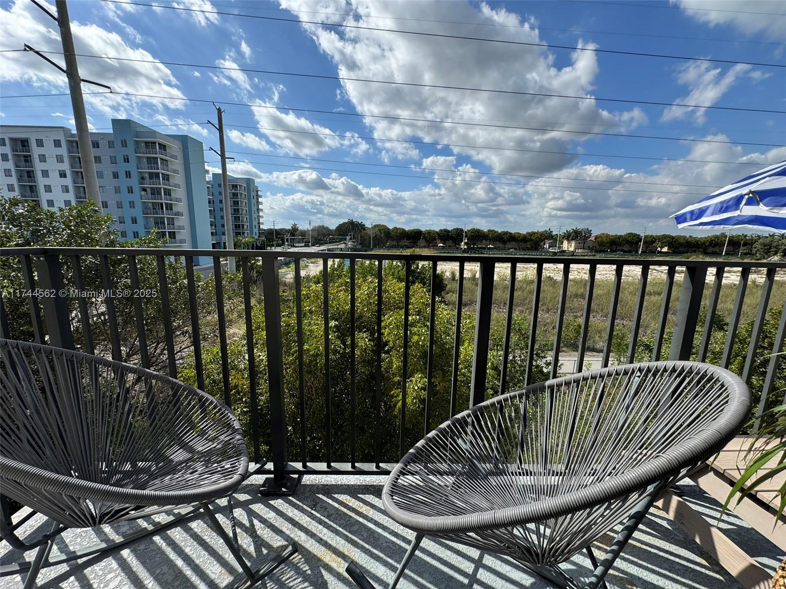HIGHLAND AT PARK CENTRAL - Residential