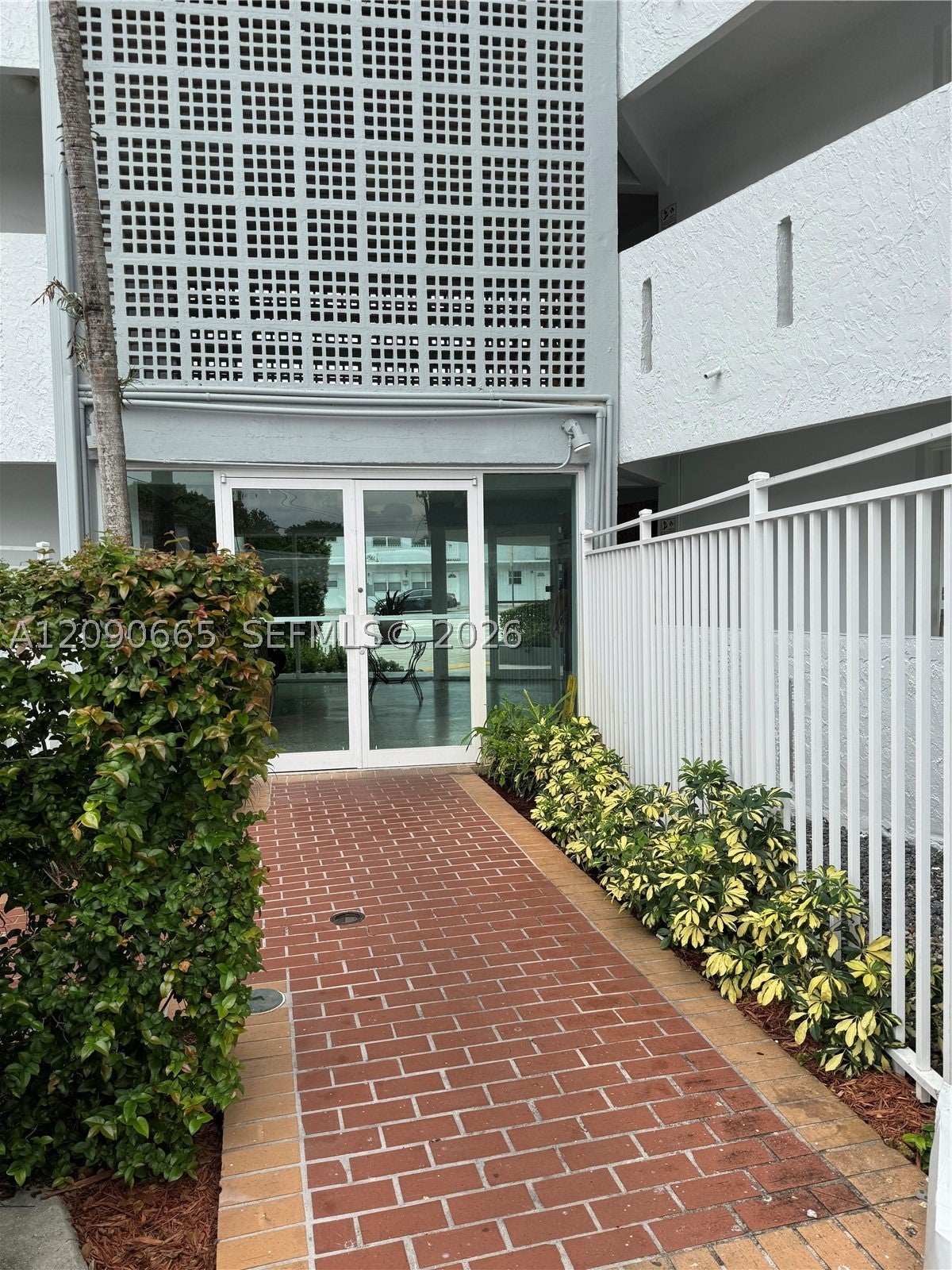 2690 SW 22nd Ave 504