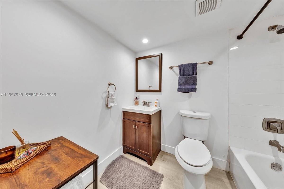 TAMERLANE - Residential