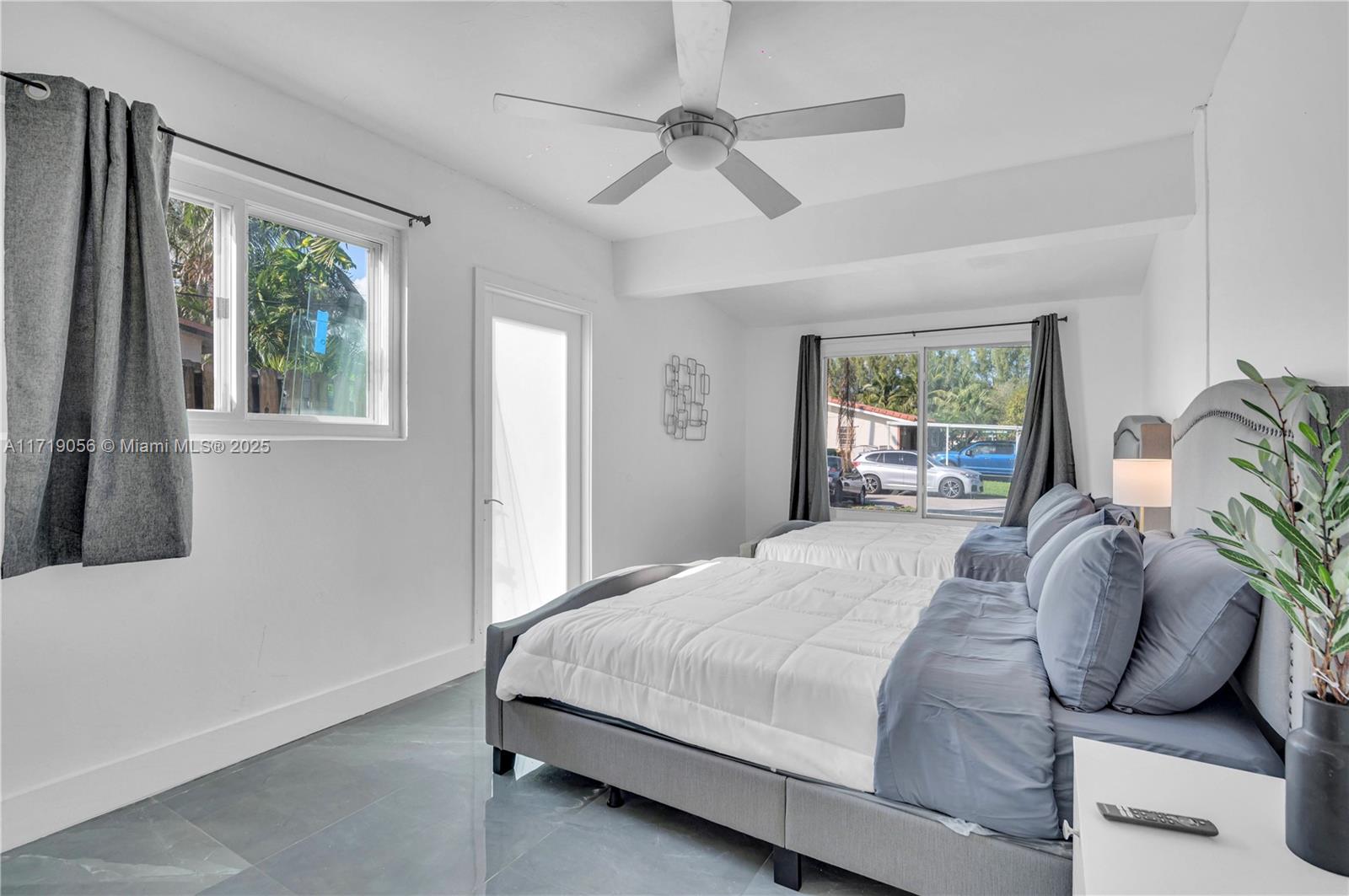 AVON ISLES - Residential