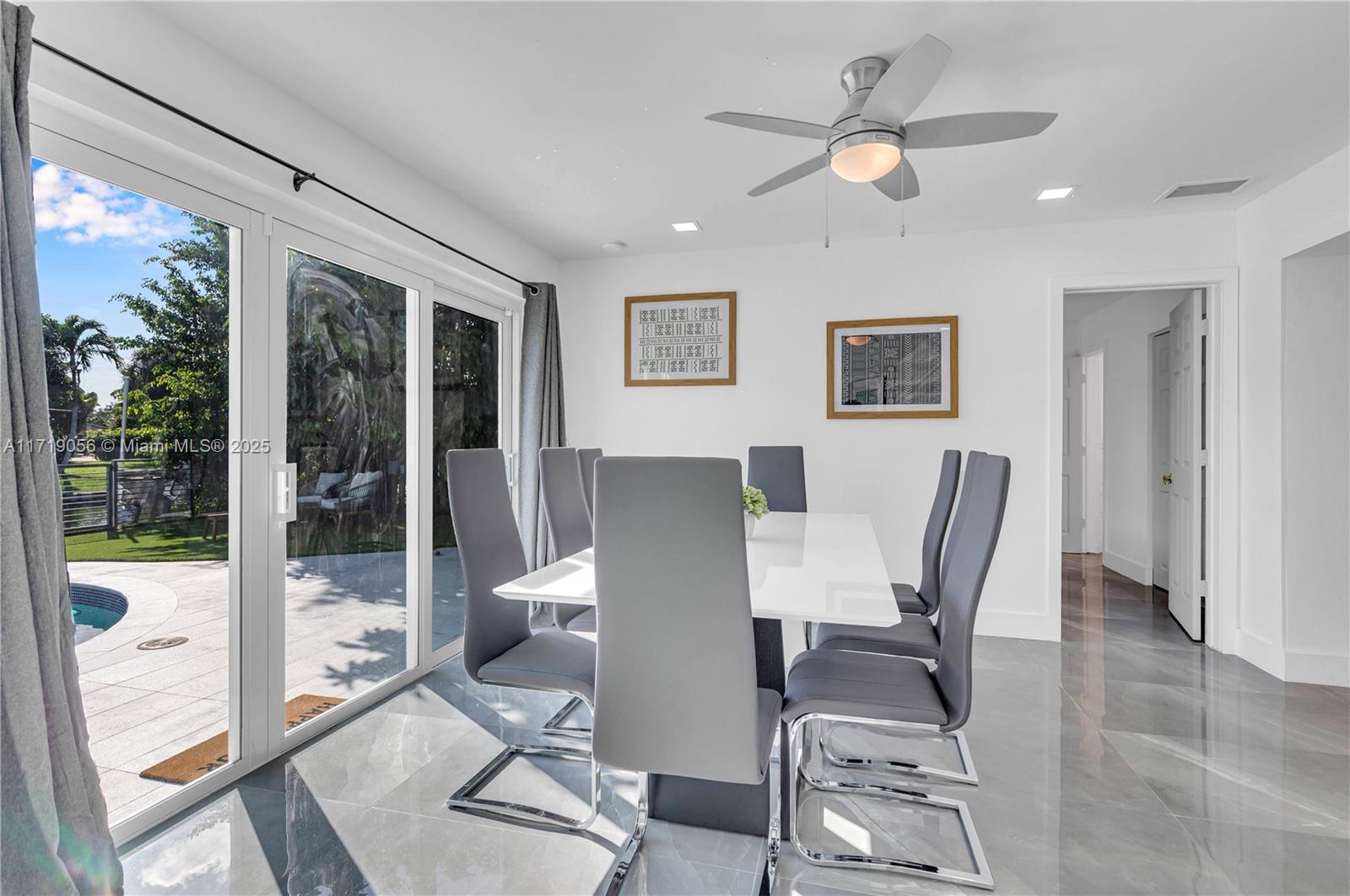 AVON ISLES - Residential