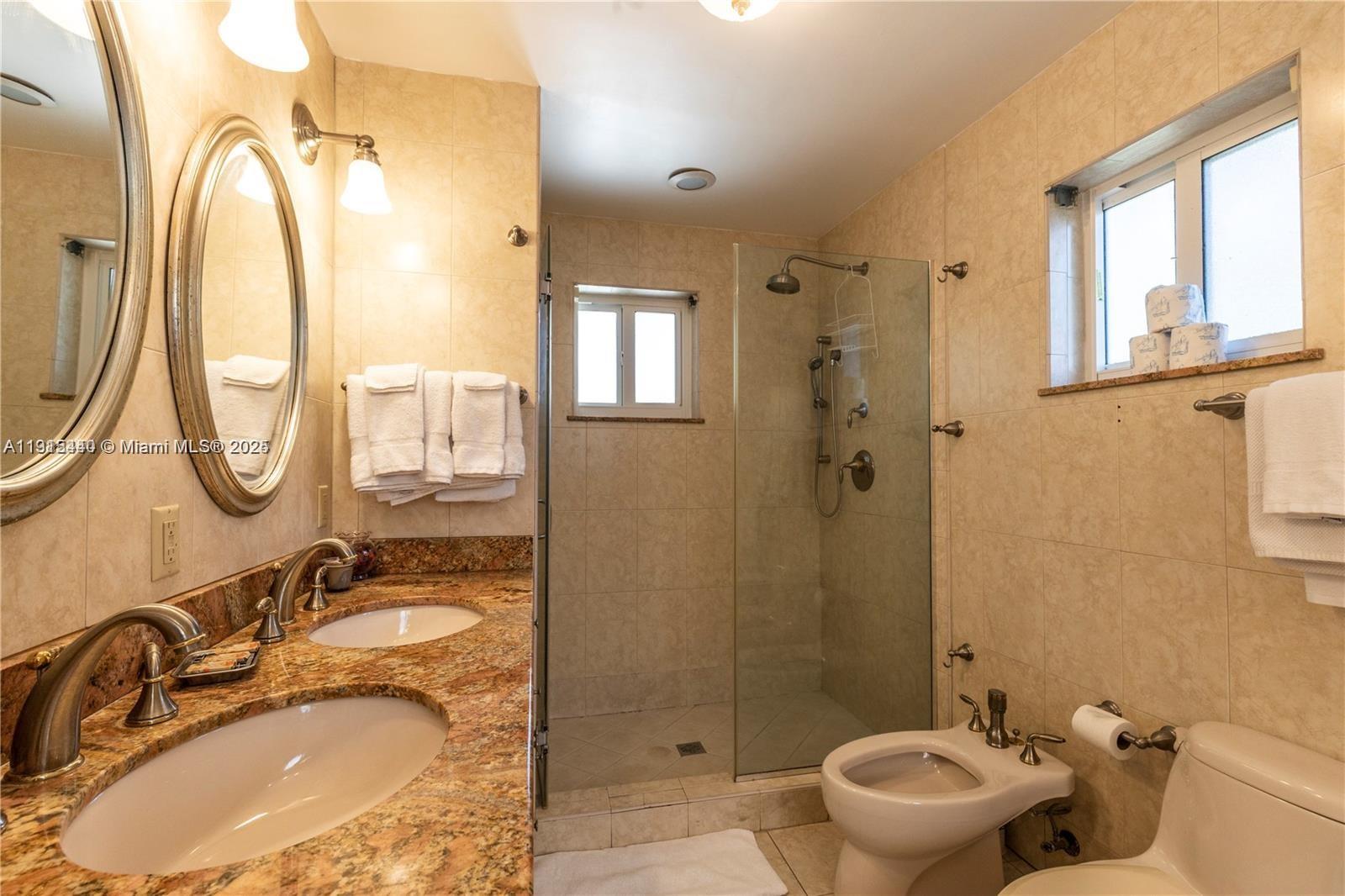 SHORECREST - Residential