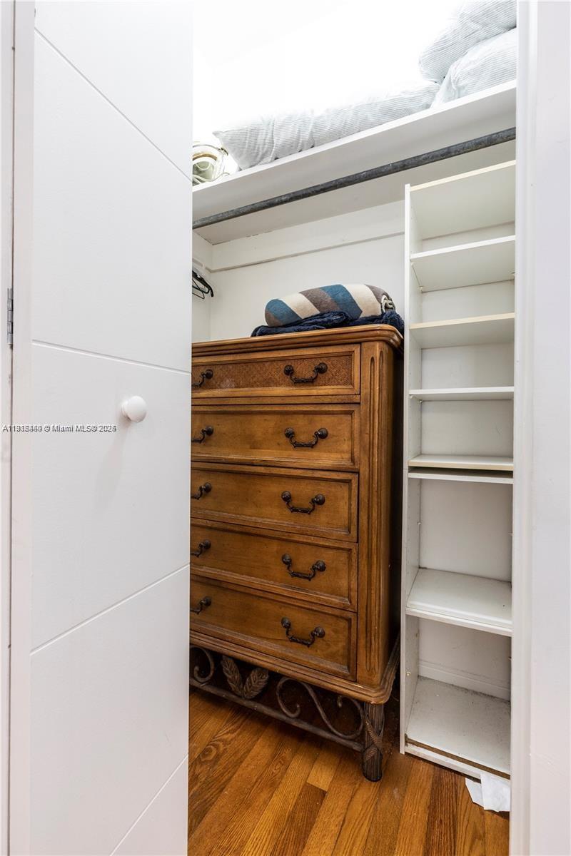 SHORECREST - Residential