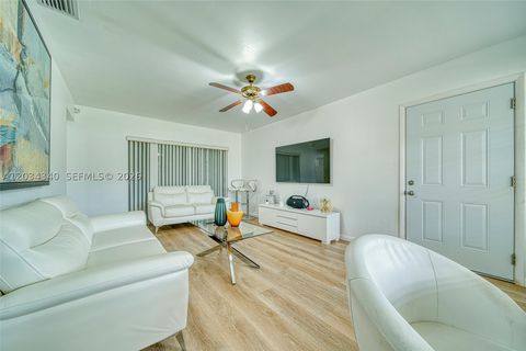 Tiny photo for 11331 SW 176 th St, Miami, FL 33157 (MLS # A12034340)