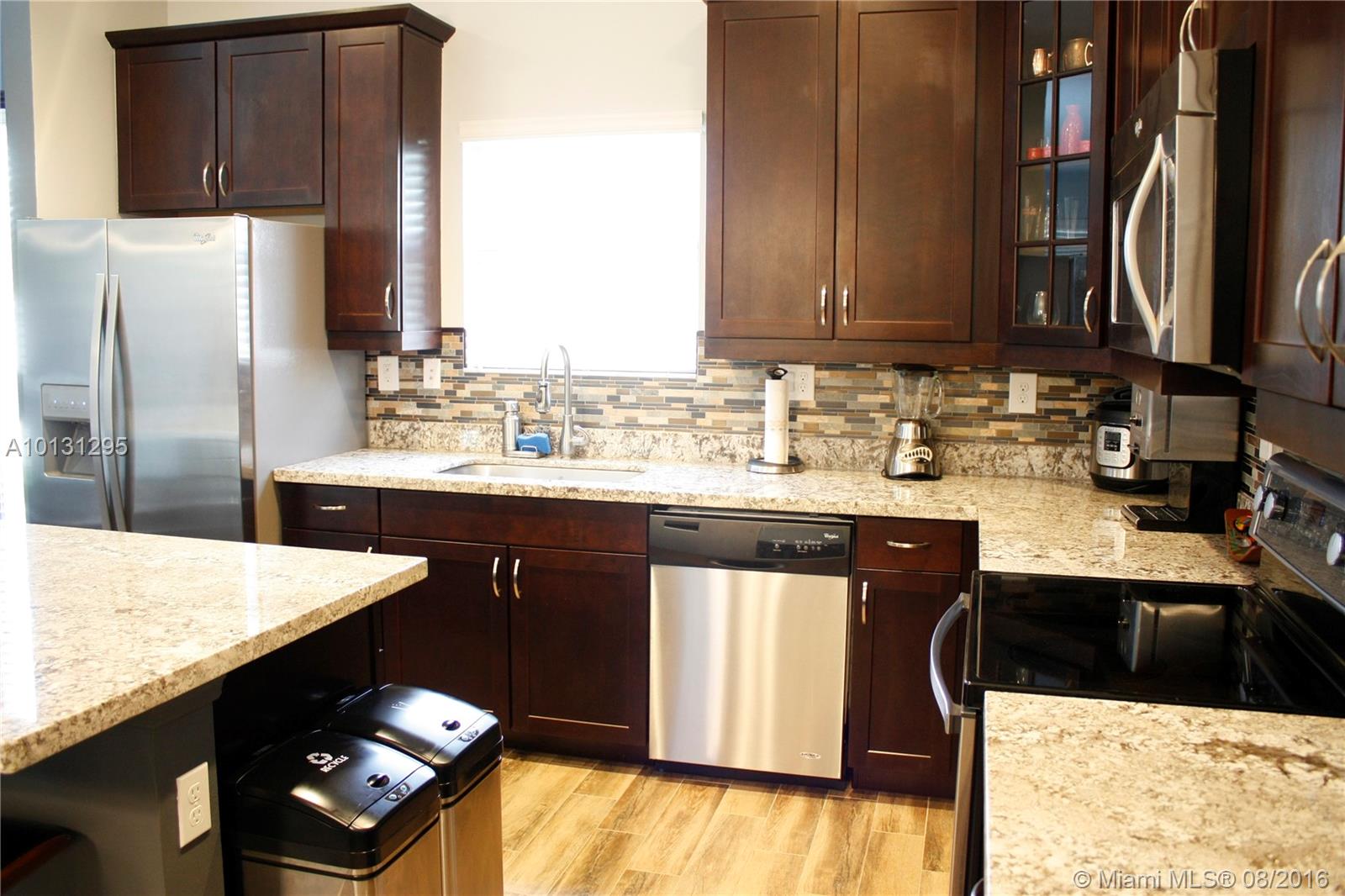 Champion Lakes - Residential
