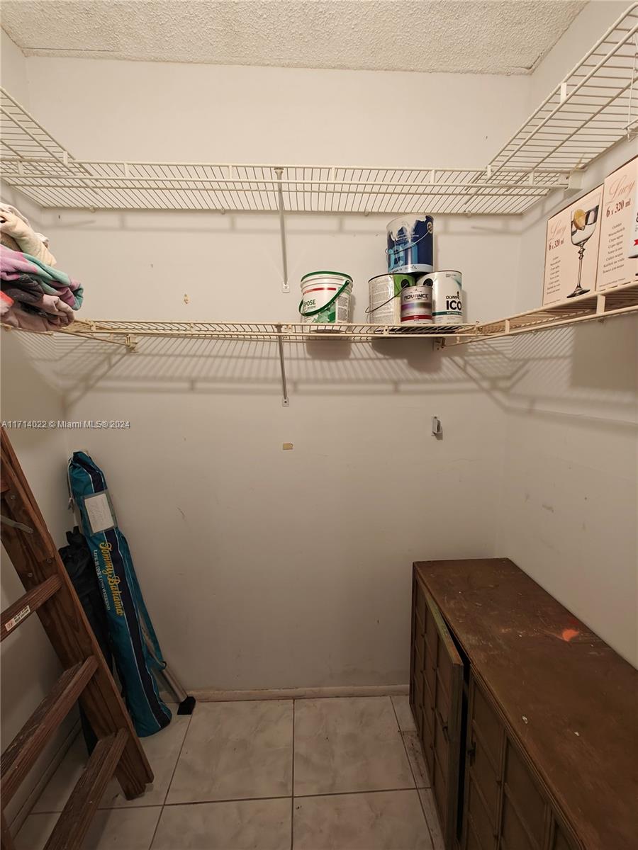 WATERFORD POINT CONDO - Residential