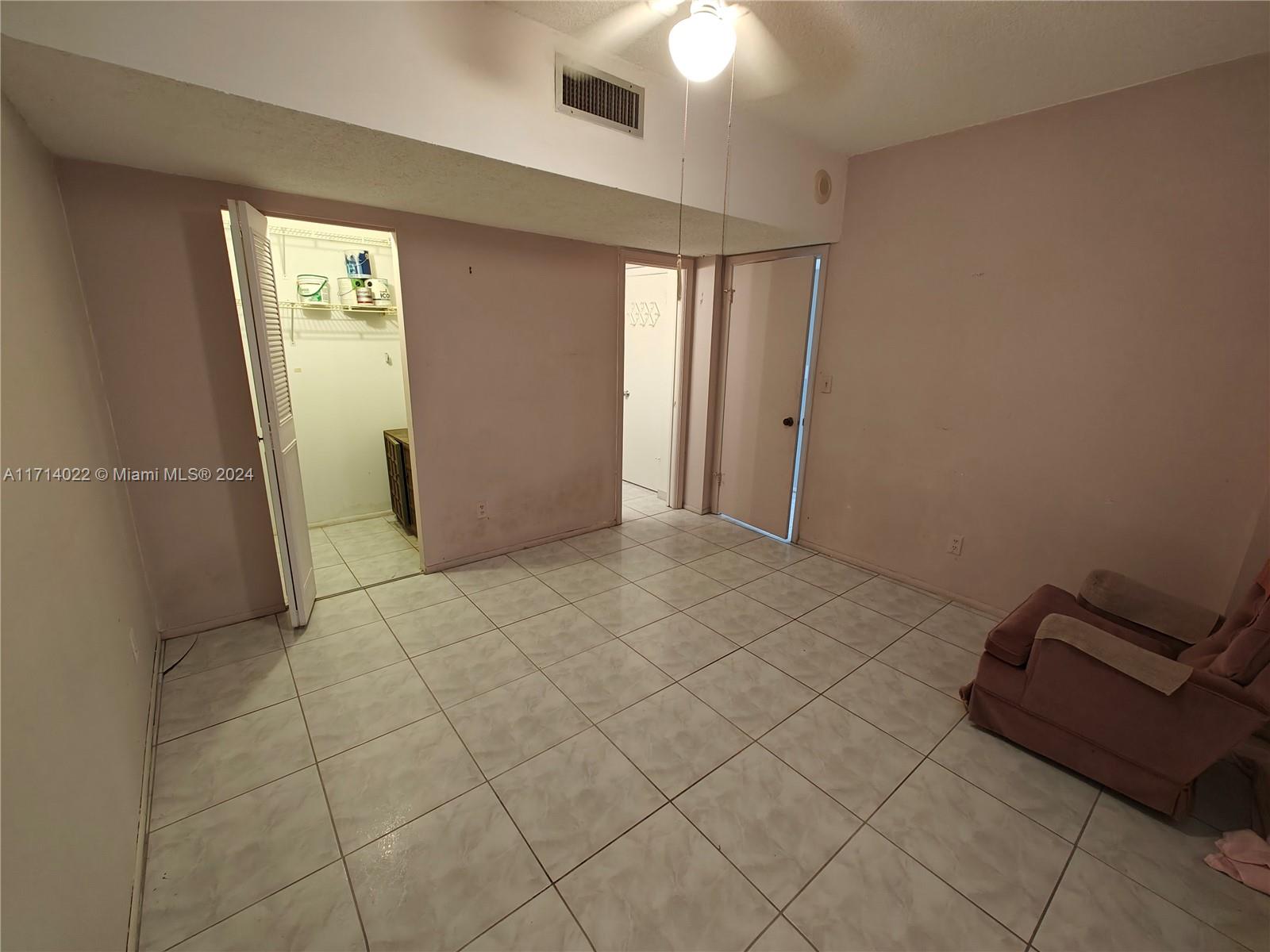 WATERFORD POINT CONDO - Residential