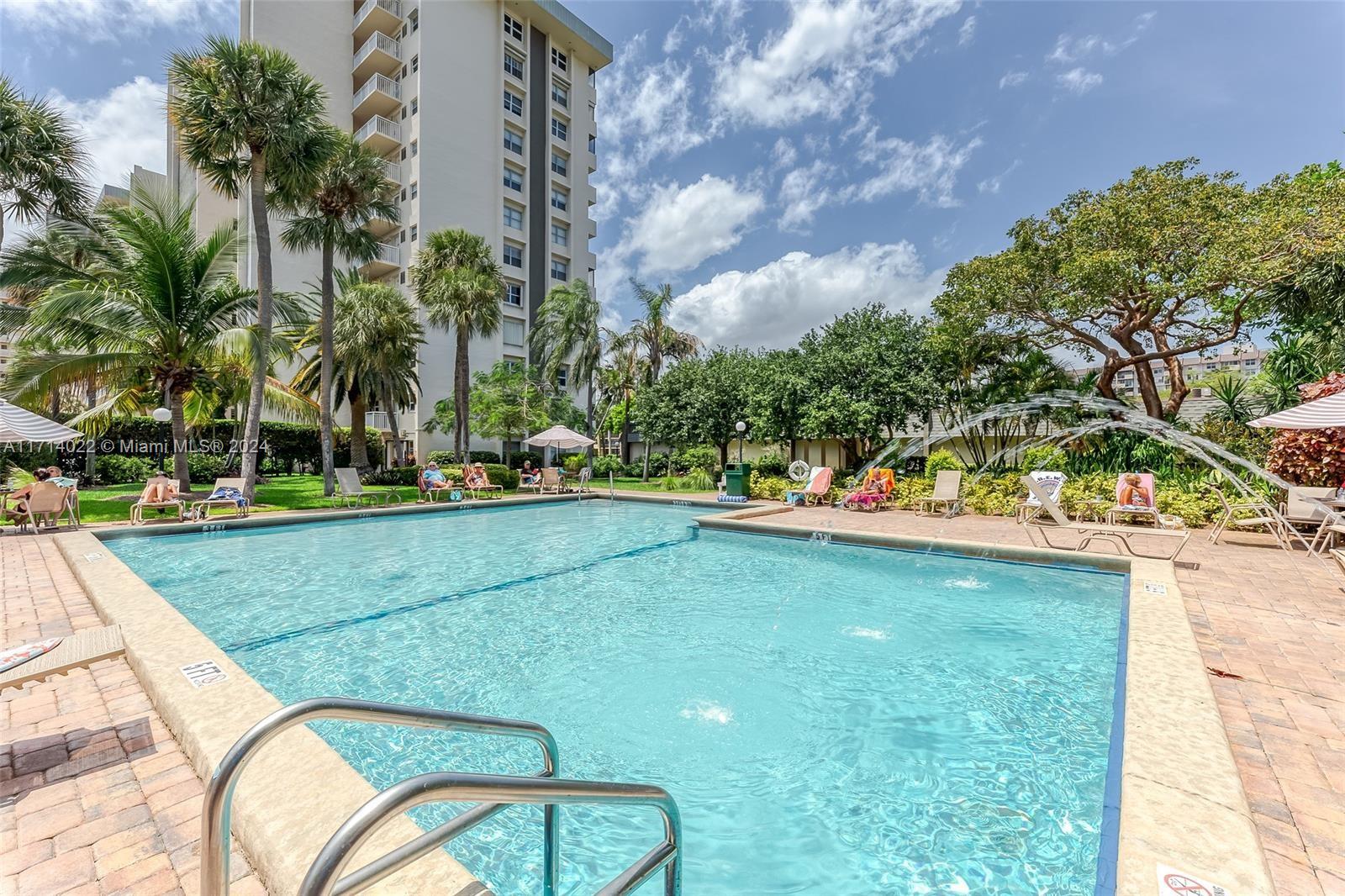 WATERFORD POINT CONDO - Residential