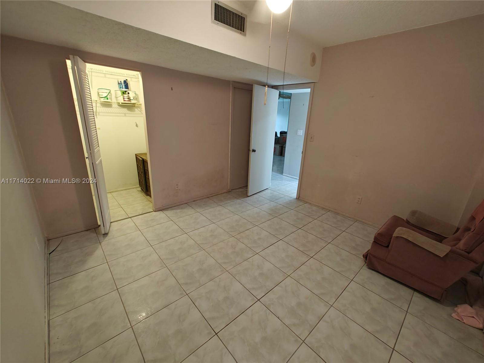 WATERFORD POINT CONDO - Residential
