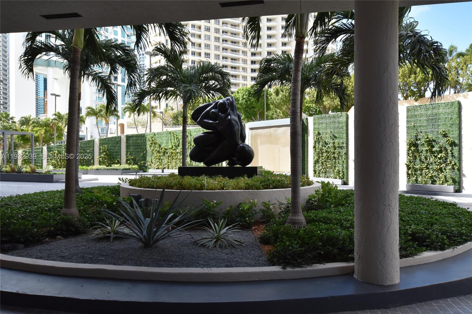 BRICKELL KEY II CONDO - Residential Lease