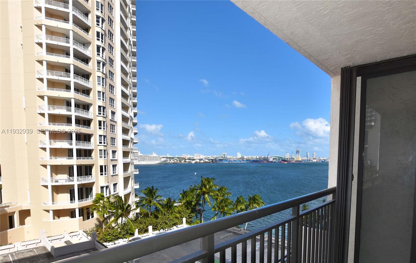 BRICKELL KEY II CONDO - Residential Lease