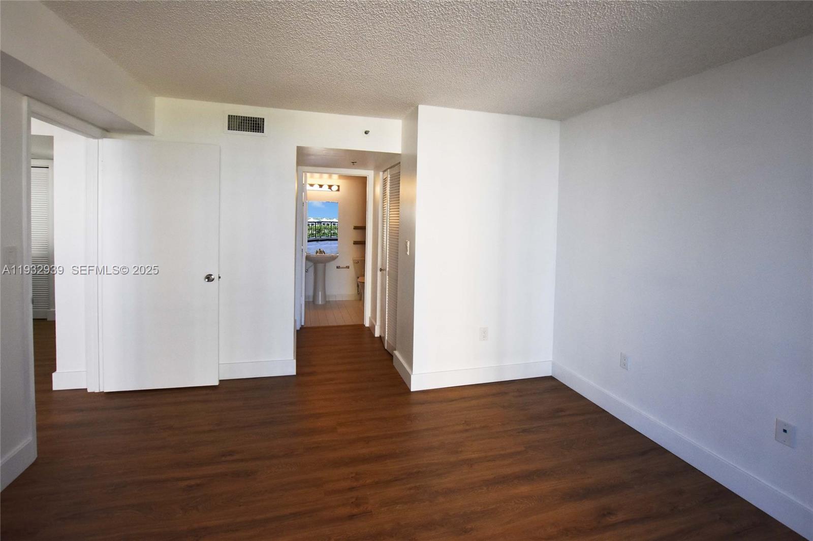 BRICKELL KEY II CONDO - Residential Lease