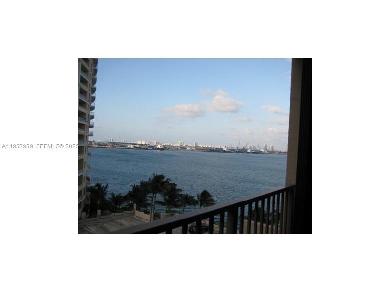 BRICKELL KEY II CONDO - Residential Lease