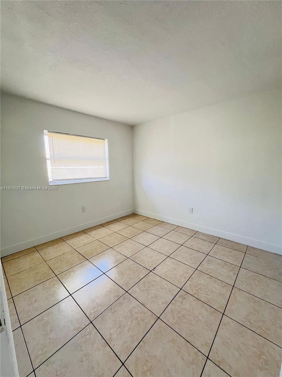 GALLOWOOD CONDO - Residential Lease