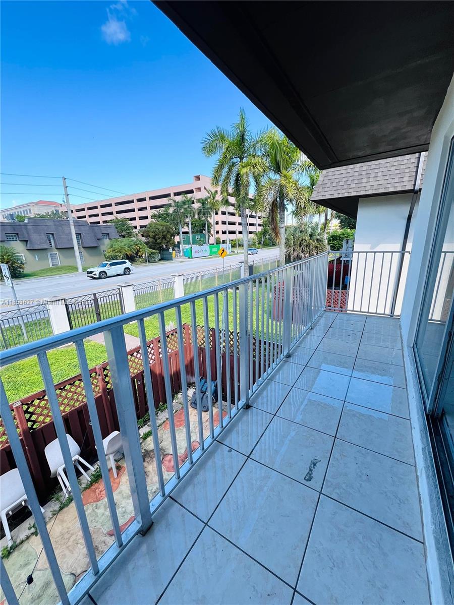 GALLOWOOD CONDO - Residential Lease