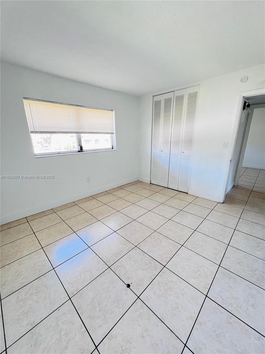 GALLOWOOD CONDO - Residential Lease