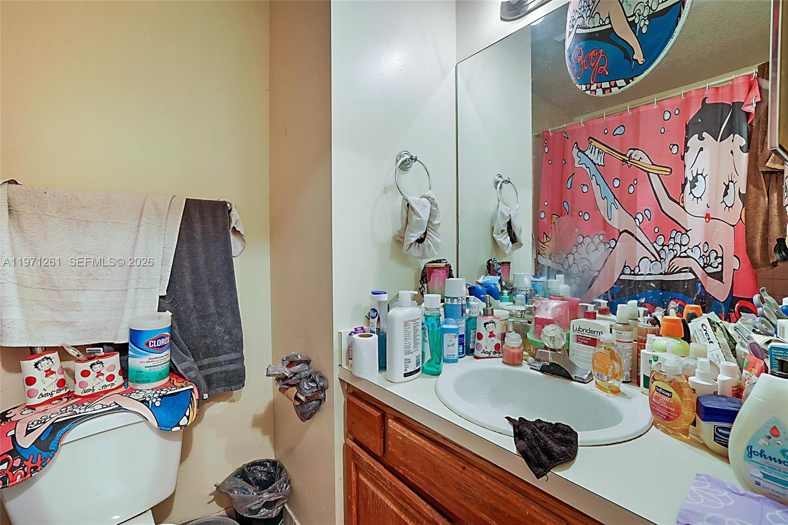 FRESHWATER LAKES - Residential