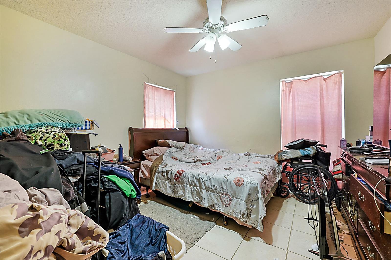 FRESHWATER LAKES - Residential