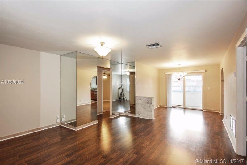 HOLLYWOOD HEIGHTS ESTATES - Residential Lease