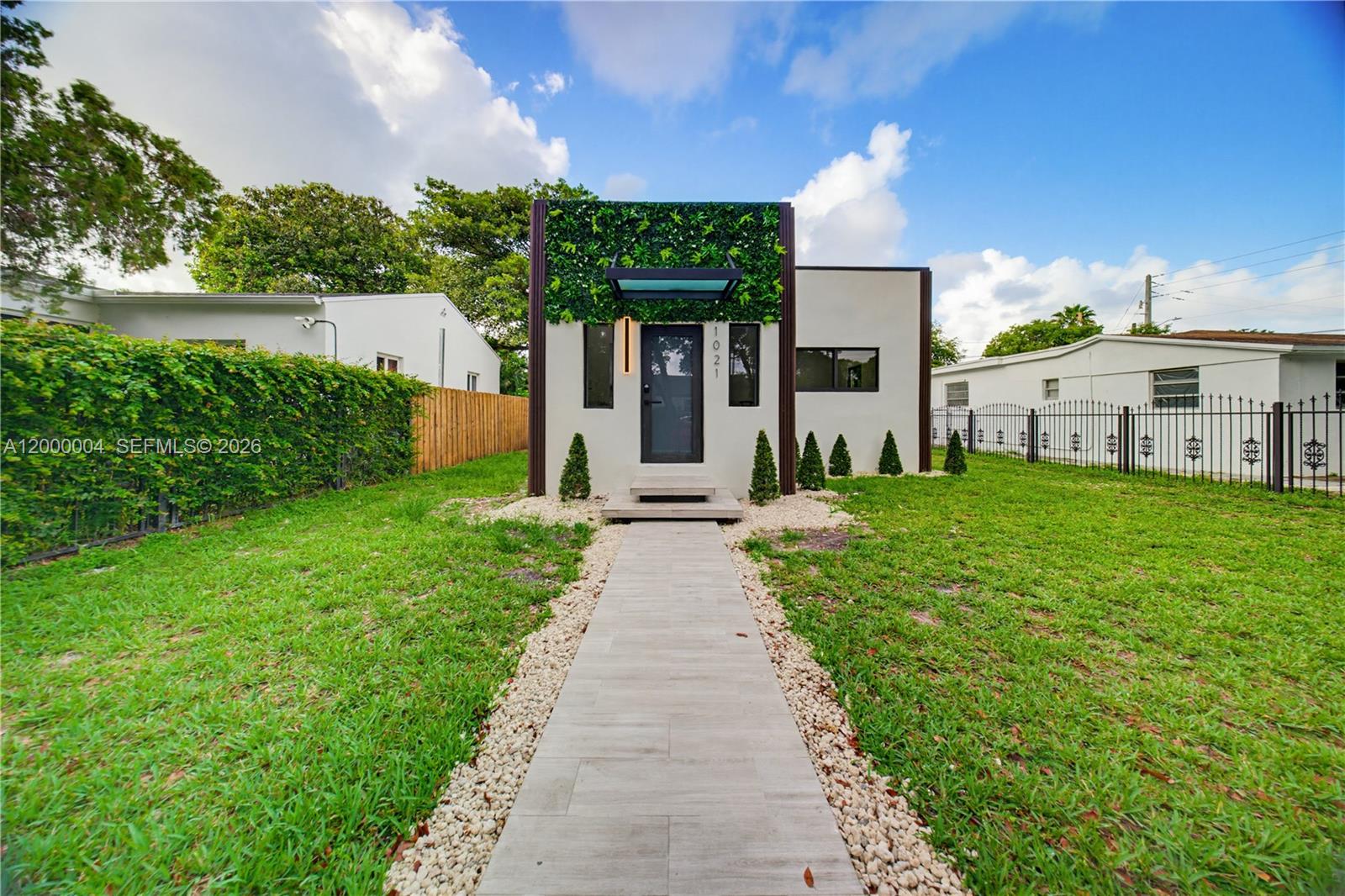 1021 NW 48th St