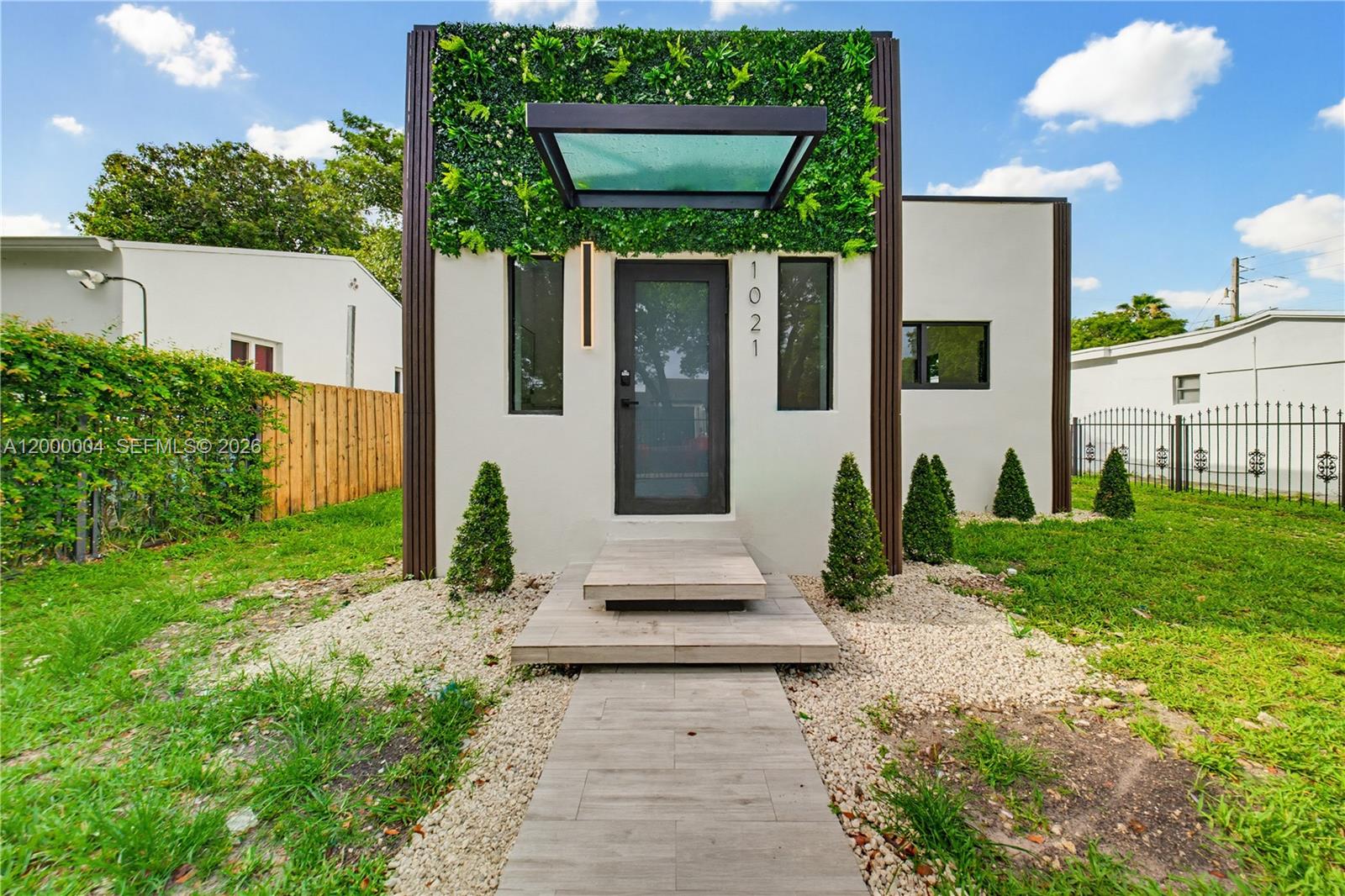 1021 NW 48th St