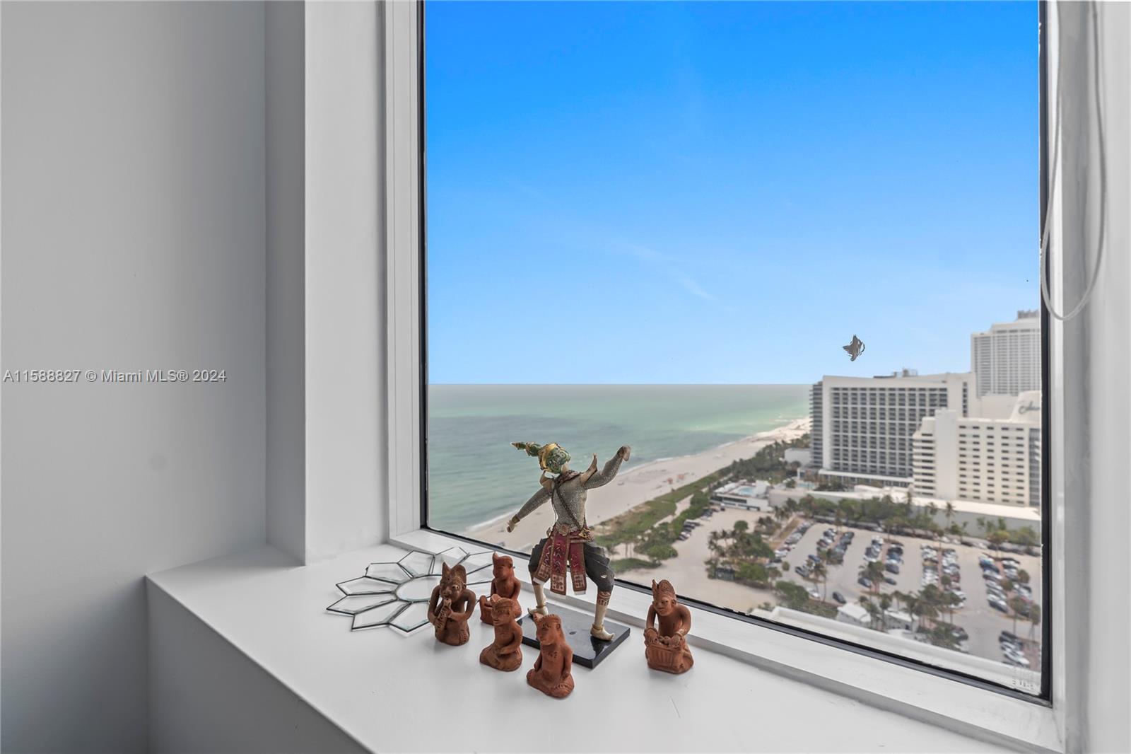 GREEN DIAMOND CONDO - Residential Lease