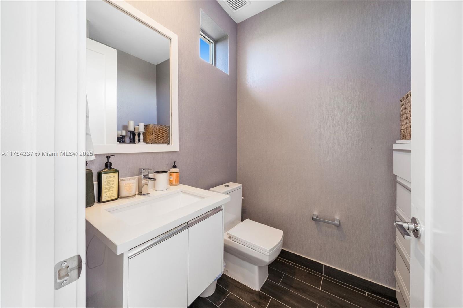 LANDMARK AT DORAL - Residential