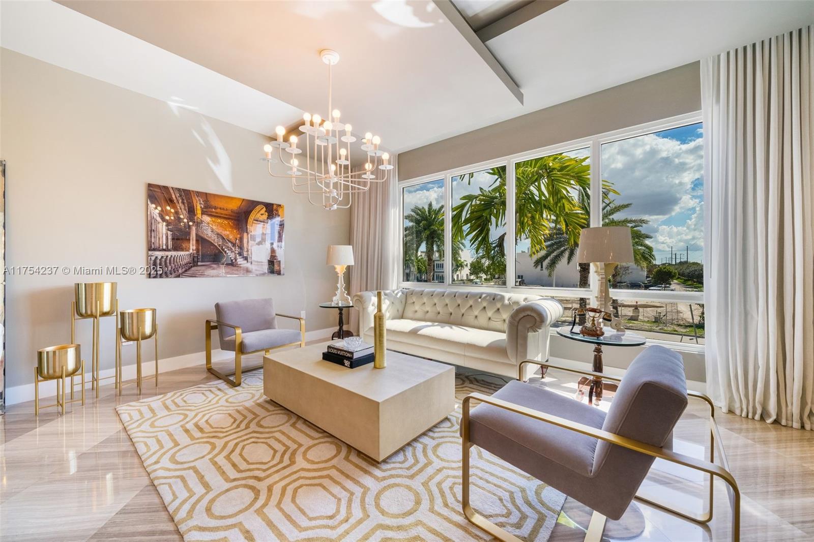 LANDMARK AT DORAL - Residential