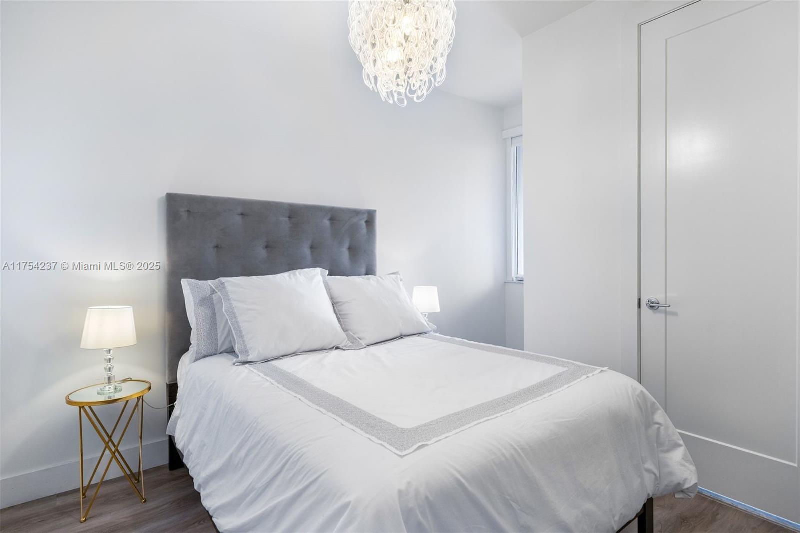 LANDMARK AT DORAL - Residential