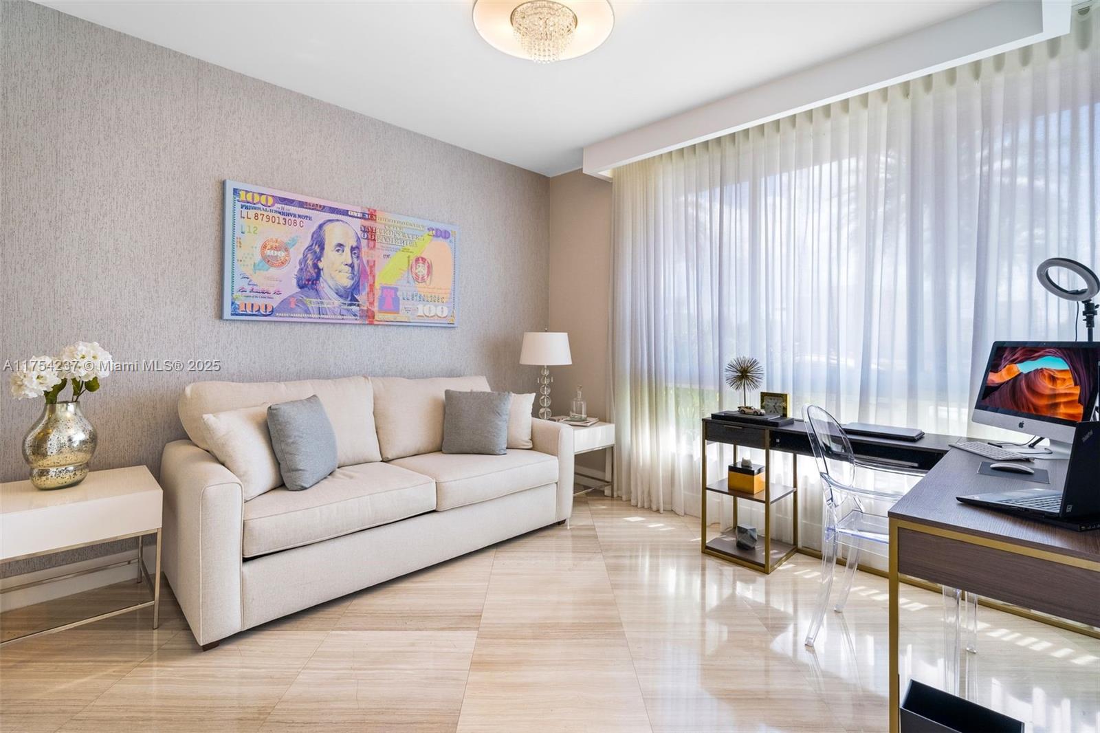 LANDMARK AT DORAL - Residential