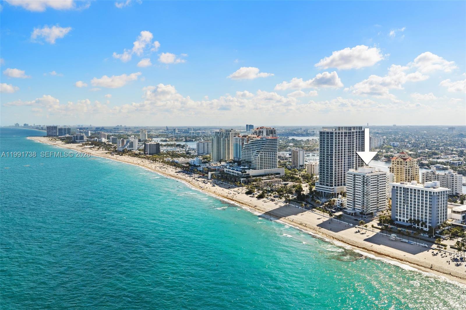 SEASONS CONDO - Residential