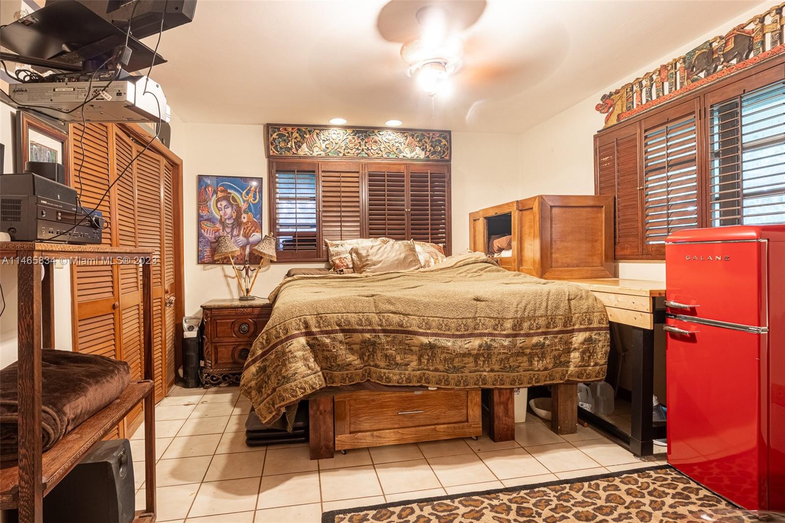 Horse Country - Land