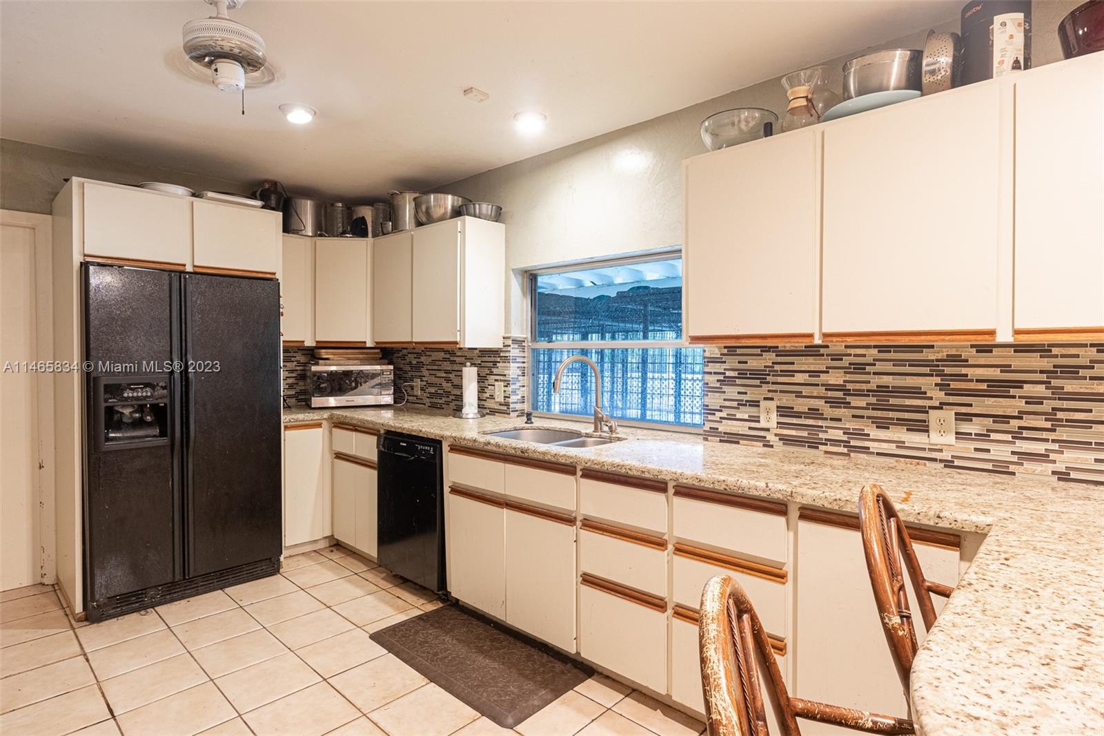 Horse Country - Land