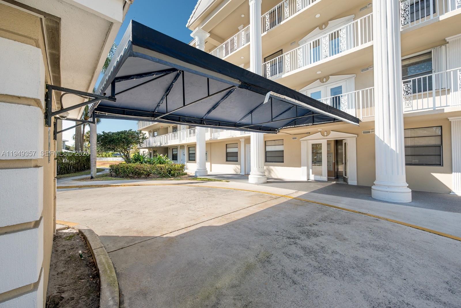 WHITEHALL VILLAGE - Residential