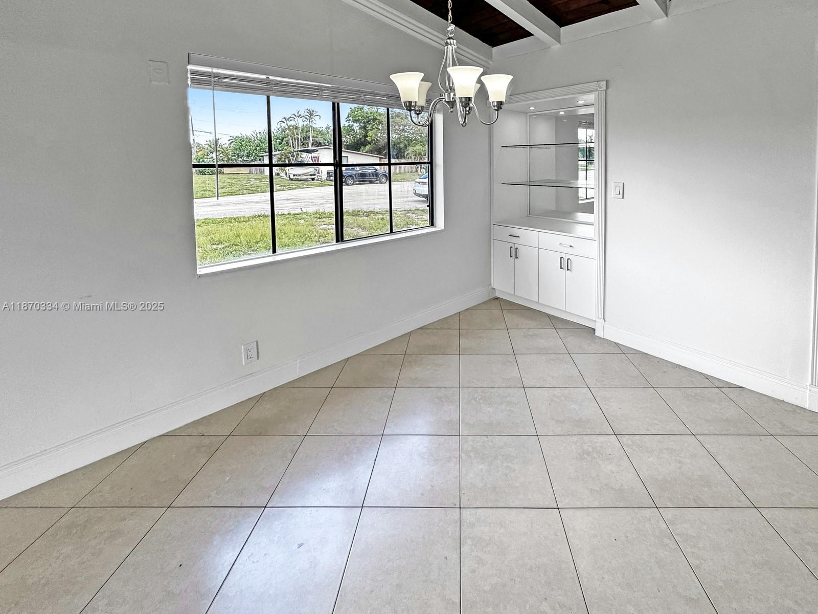 GILLCREST FIRST ADD - Residential