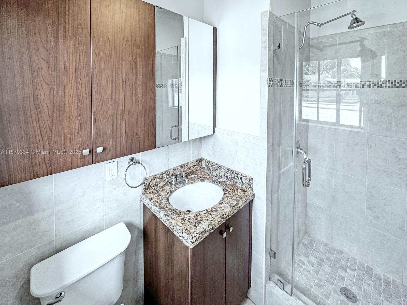 GILLCREST FIRST ADD - Residential
