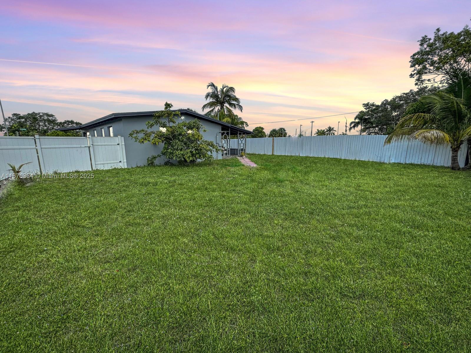 GILLCREST FIRST ADD - Residential