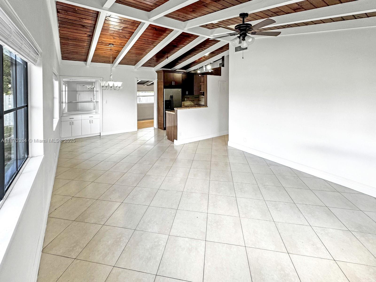 GILLCREST FIRST ADD - Residential