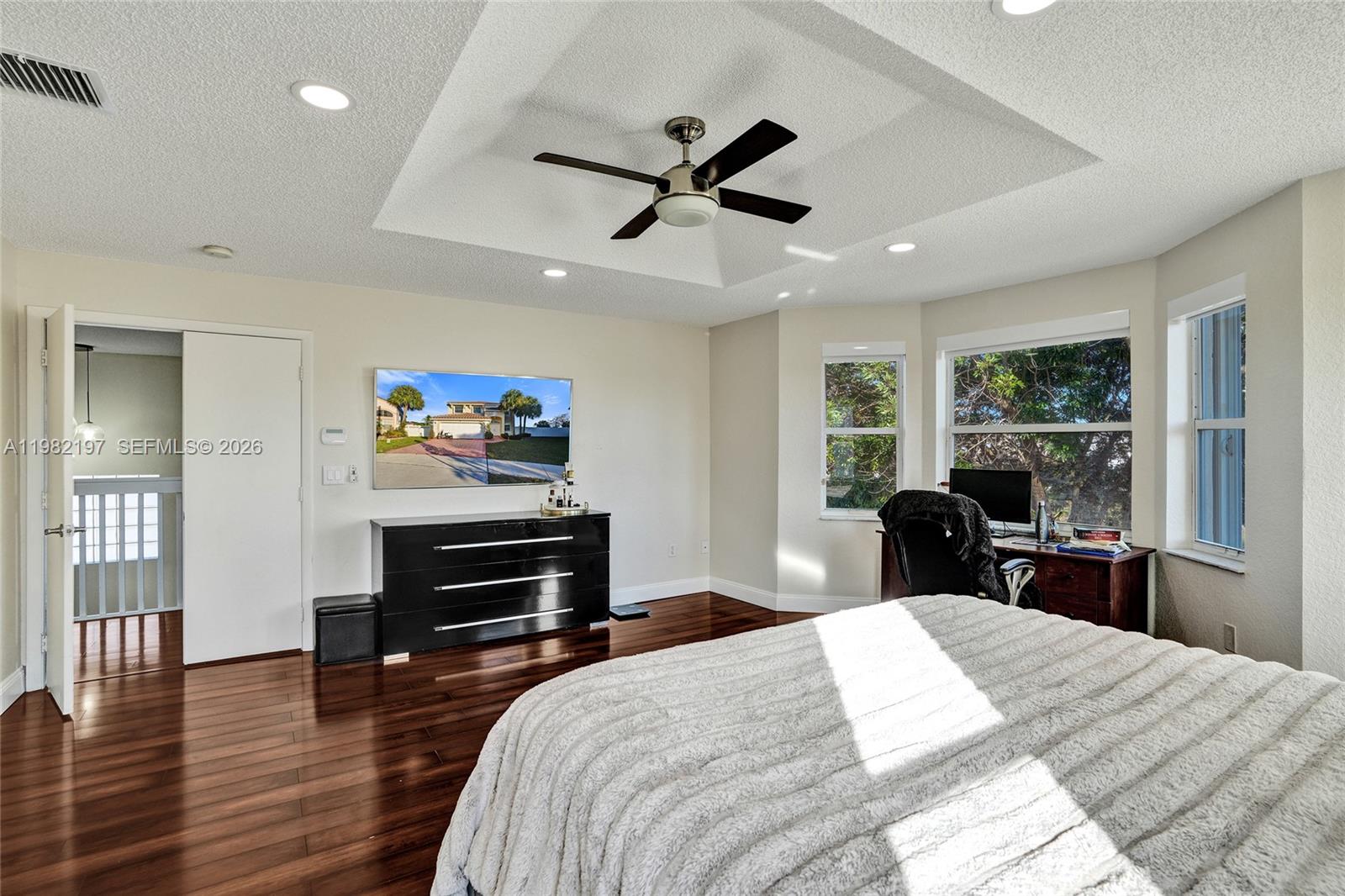 TOWNGATE - Residential