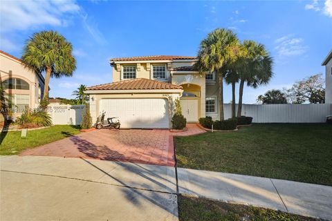 2163 NW 157th Ln Pembroke Pines FL 33028